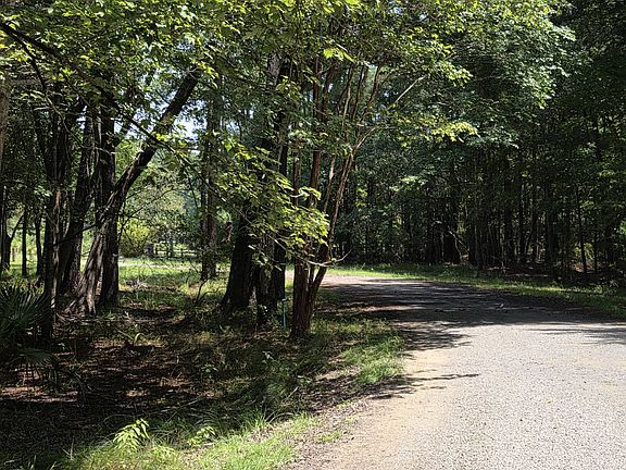 The drive down Constantine Lane