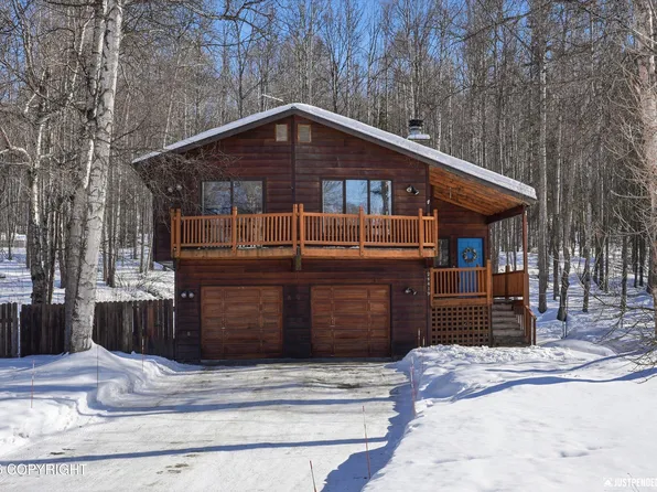 24419 Thunderbird Dr, Chugiak, AK 99567