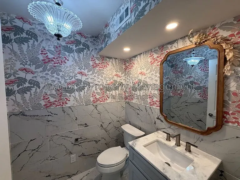428 Ingleside Dr — Photo 24