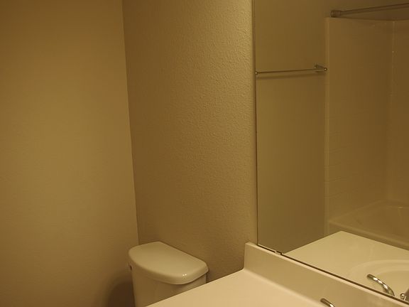 5th image of 1420 Montoya Ln