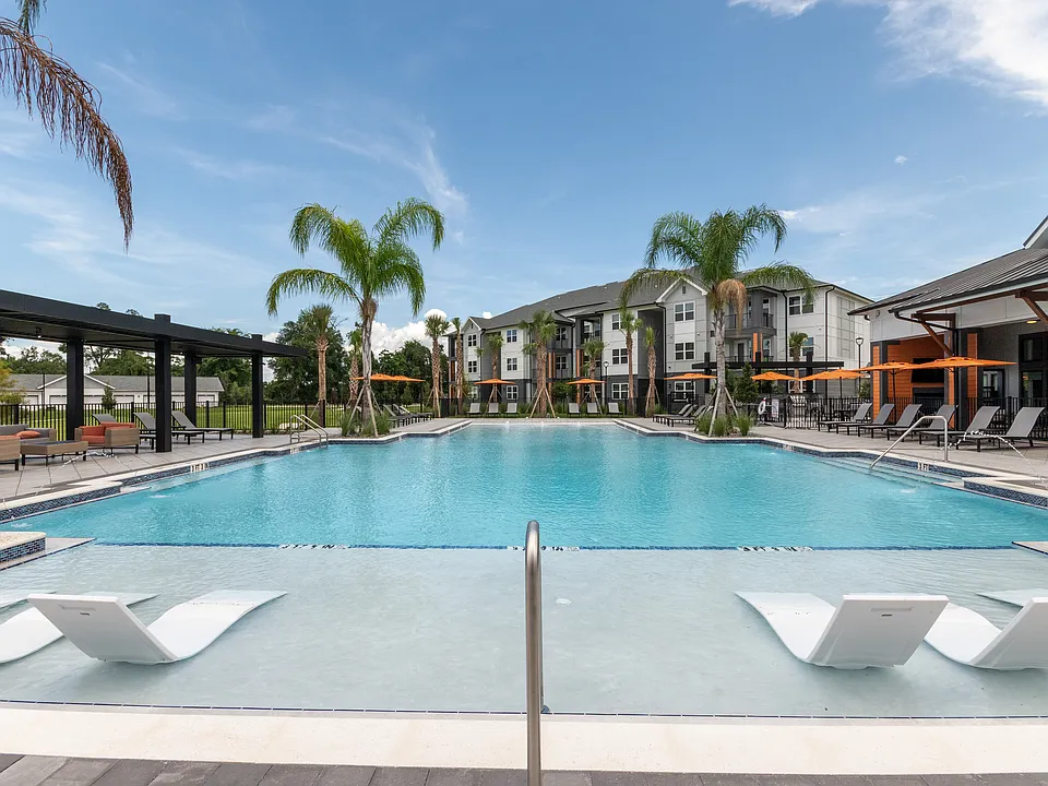SW 38th Avenue Apartments
