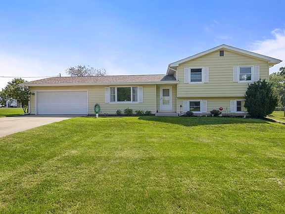 2nd image of 57092 County Road 35