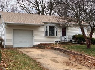550 W Pells St, Paxton, IL 60957