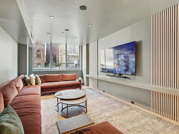 561 10th Avenue image 6 of 38