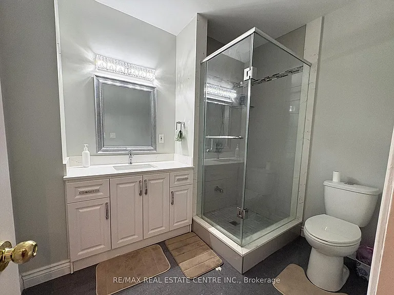 105 Wales Ave — Photo 10
