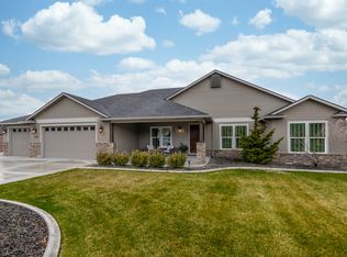 7004 Sandy Ridge Rd, Pasco, WA 99301