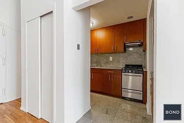 Rented by Bond New York