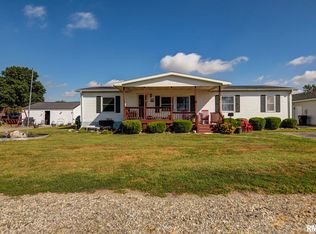 512 W Illinois St, Assumption, IL 62510