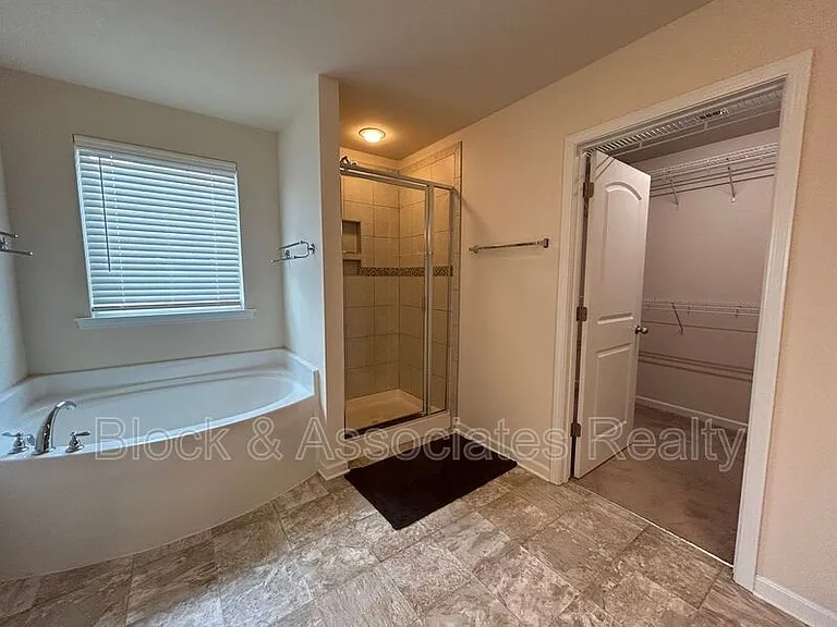 1464 Land Grove Dr — Photo 16