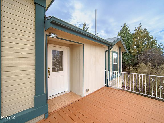 2nd image of 2271 W Larkspur Ln