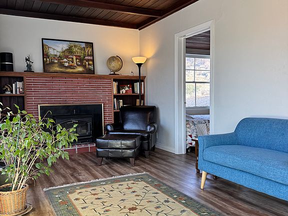 Entry into the living room.