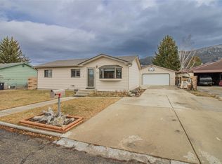 108 Star Ln, Butte, MT 59701