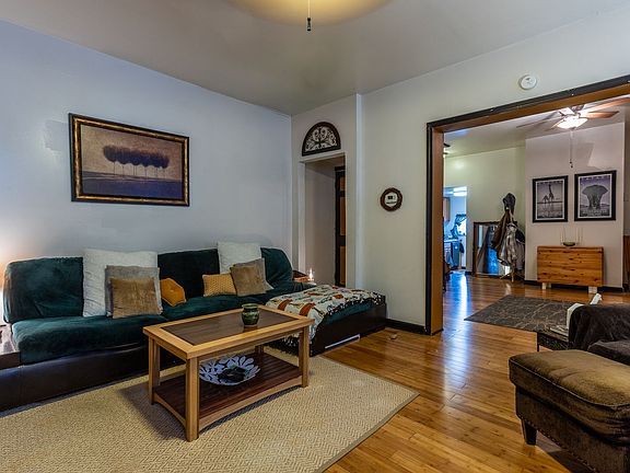 4th image of 618 Edgemont St