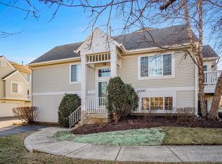 2200 Daybreak Dr #0, Aurora, IL 60503