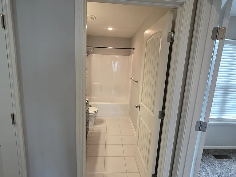 1001 SW Arborfair Dr — Photo 14