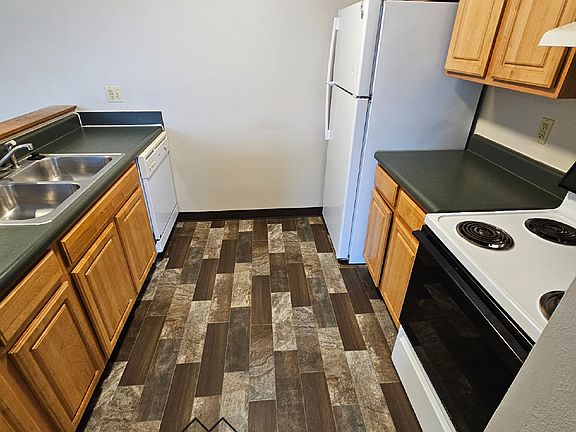 4th image of 410 13th Ave NW Unit 29