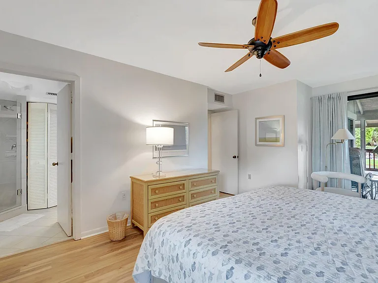 7067 Rain Forest Dr — Photo 16
