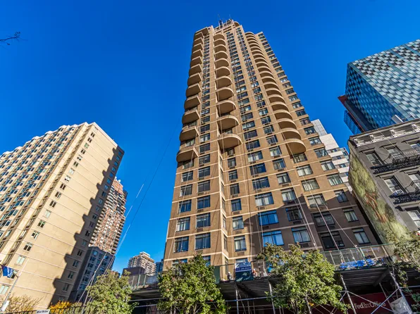 400 East 70th Street image 20 of 20