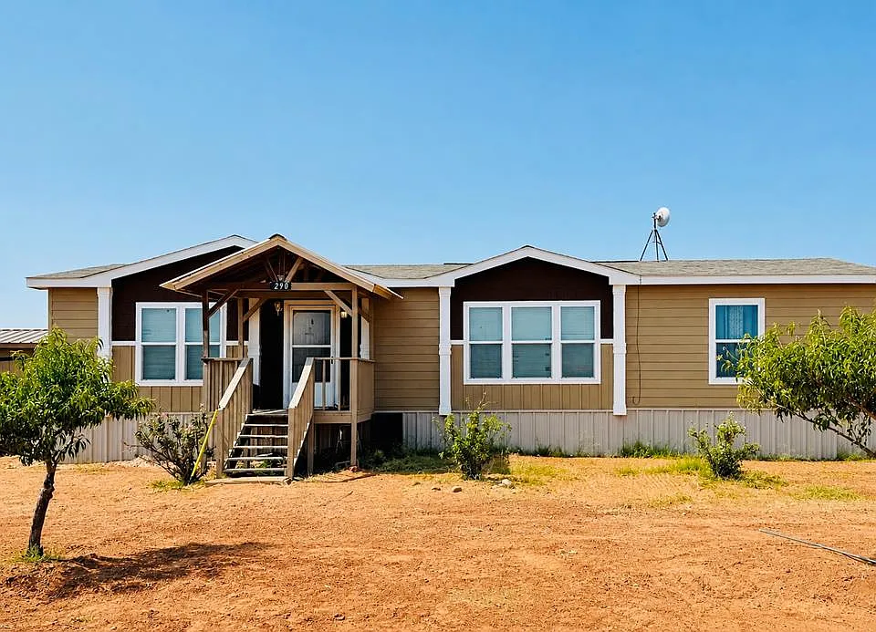 290 Private Road 322