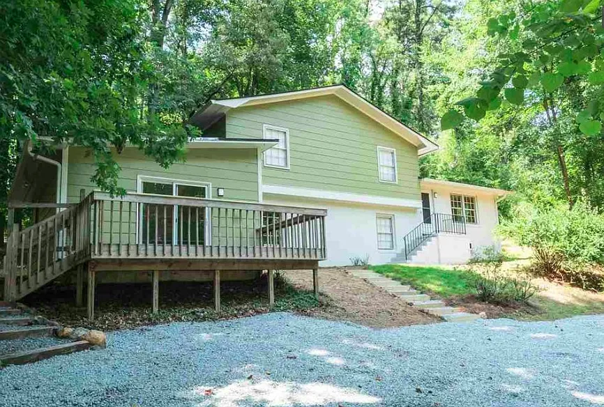 304 Umstead Dr