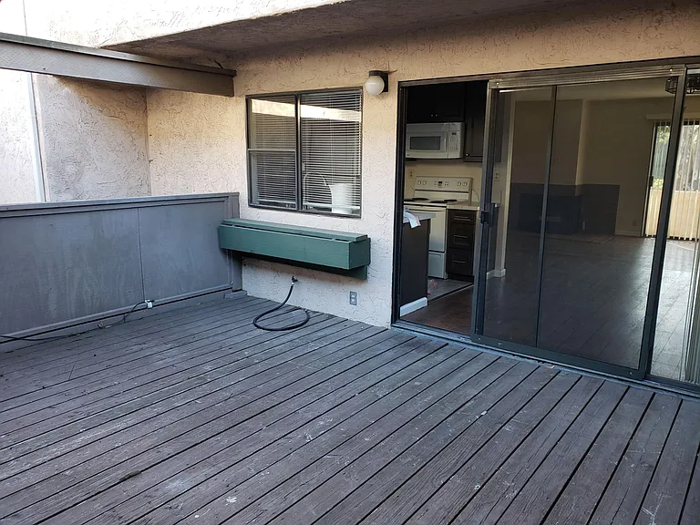 8726 Villa La Jolla Dr #81 — Photo 4