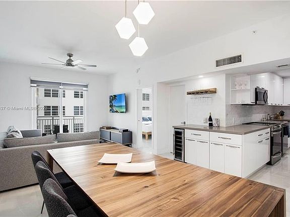 4th image of 6969 Collins Ave APT 1408