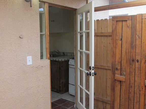 5th image of 520 E Helen St #B