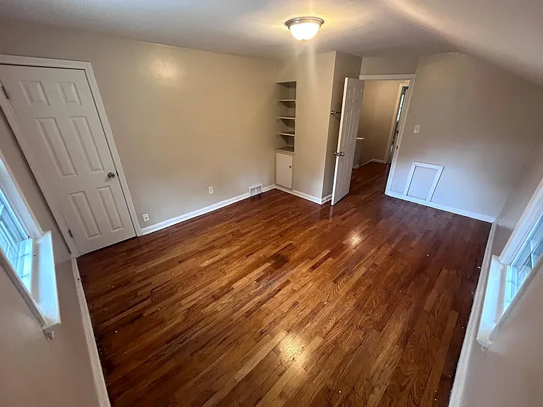 20825 Farnsleigh Rd — Photo 14