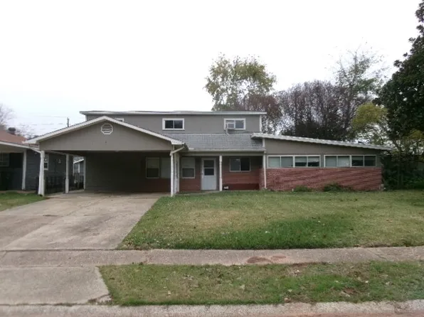 1211 Caroline Dr, Bossier City, LA 71112