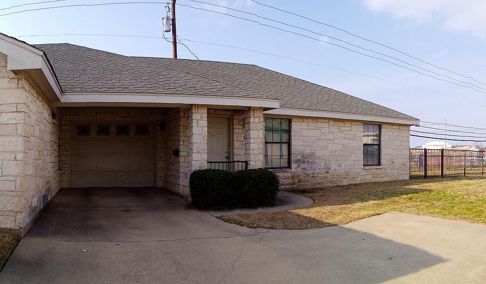 1st image of 1901 Westsouth Dr #C