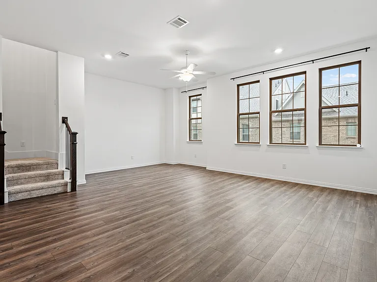 7521 Laburnam Rd — Photo 14