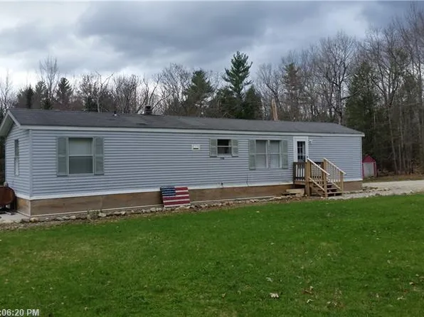 63 Allen Rd, Pownal, ME 04069