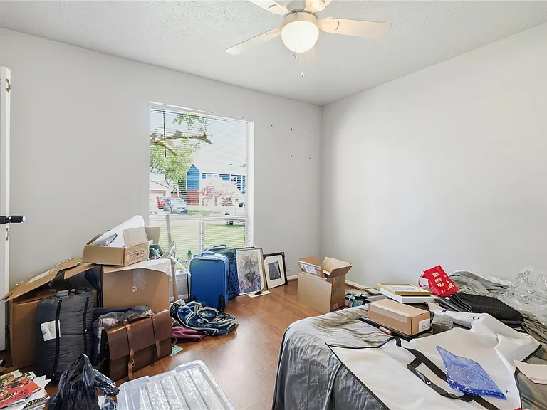 466 El Toro Ln — Photo 17