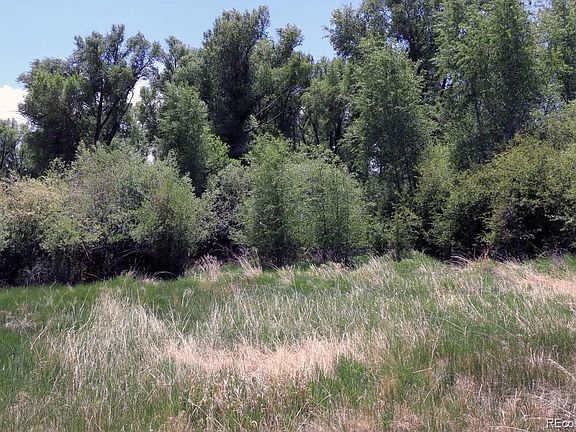 3rd image of 235 Kokanee Court