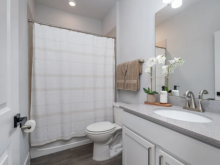 620 Cecelia Ave SE — Photo 19