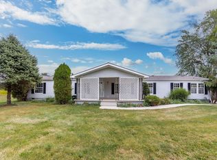 792 N County Road 275 E, New Castle, IN 47362