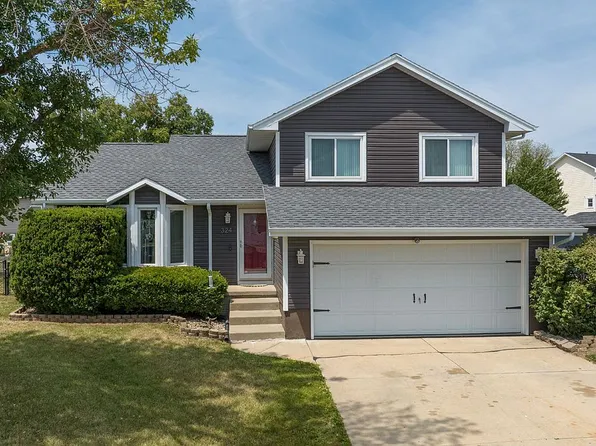 324 Floral Dr NW, Cedar Rapids, IA 52405