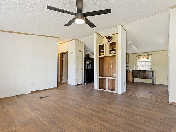 3rd image of 409 Fm 1126