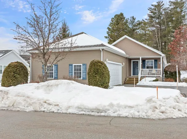 23 Ironwood Circle, Hooksett, NH 03106