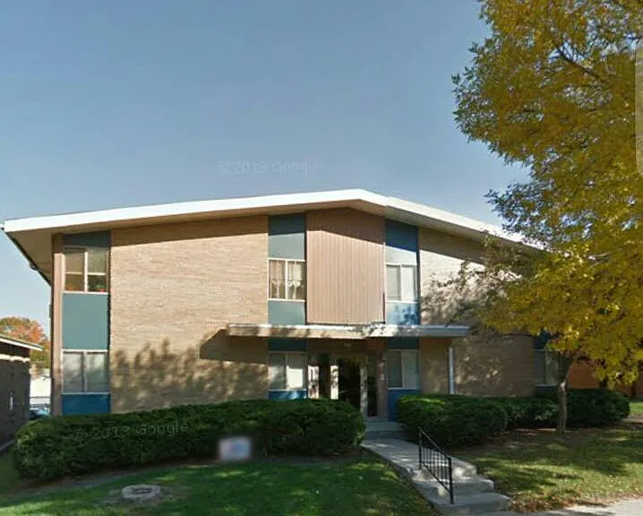 3346 S Whitnall Ave — Photo 3