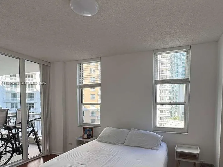 701 Brickell Key Blvd #1105 — Photo 10