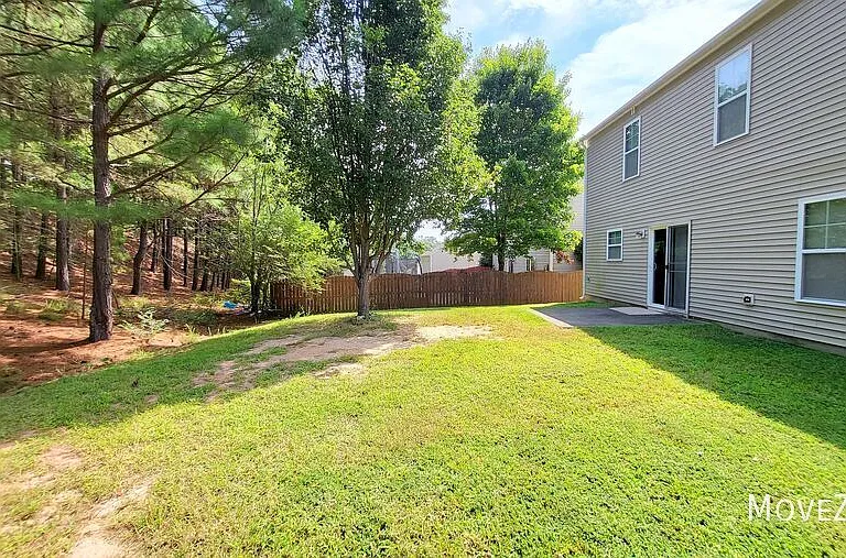 4435 Stonewall Dr — Photo 13