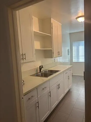 1 bed, 604 sqft, $1,850 — Photo 3
