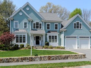 12 Livingston Cir, Needham, MA 02492