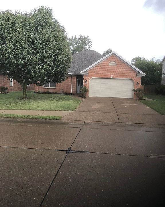 1st image of 3788 Carmona Dr