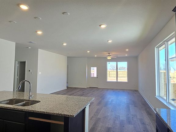 7th image of this home