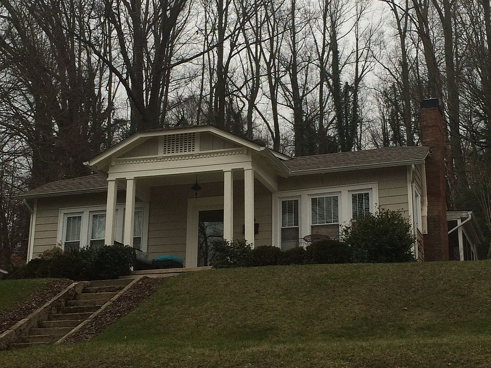 1st image of 511 W Poplar St