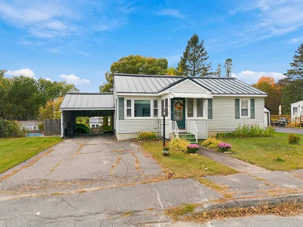 8 Chadwick Street, Winslow, ME 04901