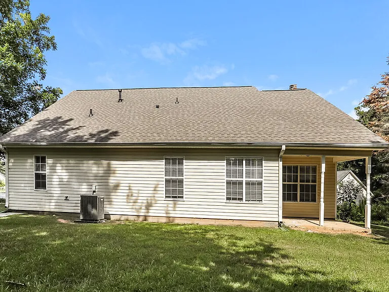 92 Dogwood Lakes Dr — Photo 17