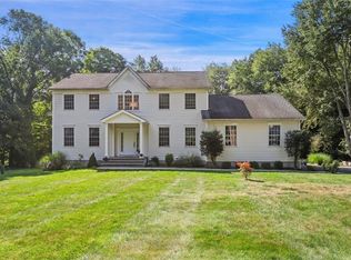 8 Vic Pass, Carmel, NY 10512